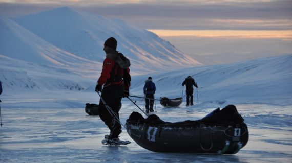 Spitsbergen ice crossing