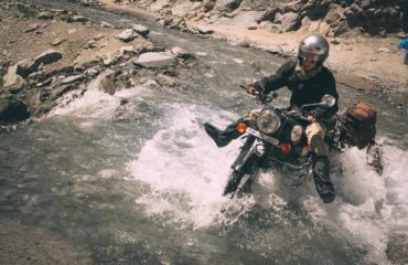 Motorbiking Indian Himalaya