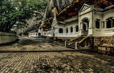 Sri Lanka Exped Dambulla Cave temple4